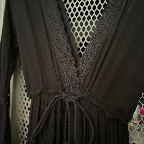 Tree of Life Alexandria black jumpsuit - Picture 5 of 13